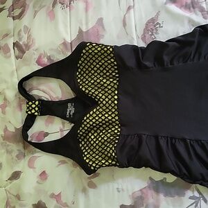 Sportswear top for women